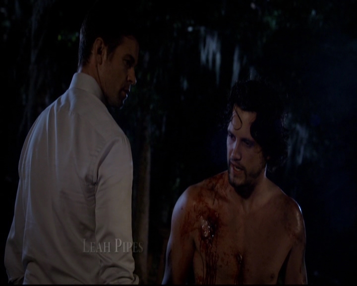 VampireDiariesWorld-dot-nl_TheOriginals_3x02YouHungTheMoon0133.jpg