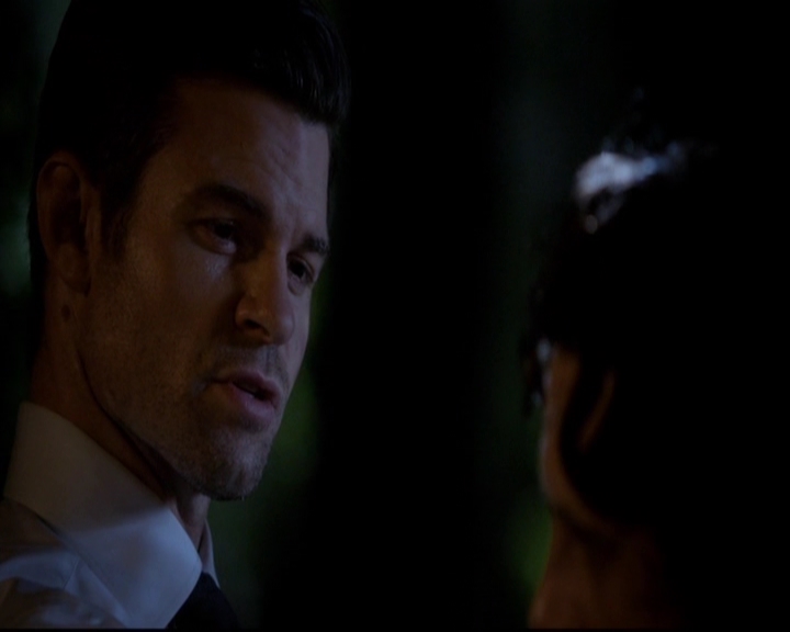 VampireDiariesWorld-dot-nl_TheOriginals_3x02YouHungTheMoon0134.jpg