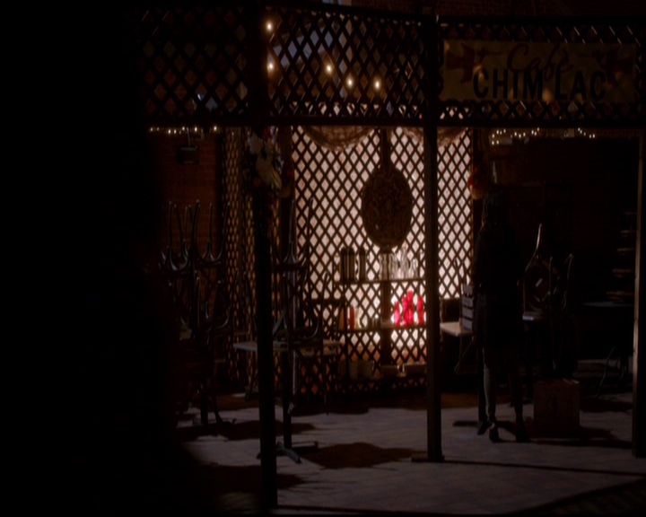 VampireDiariesWorld-dot-nl_TheOriginals_3x02YouHungTheMoon1035.jpg