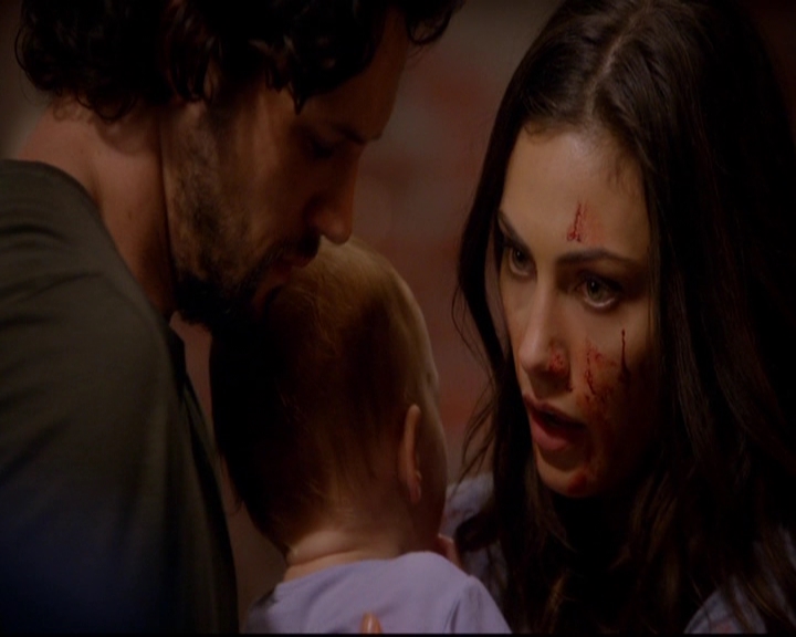 VampireDiariesWorld-dot-nl_TheOriginals_3x02YouHungTheMoon1533.jpg