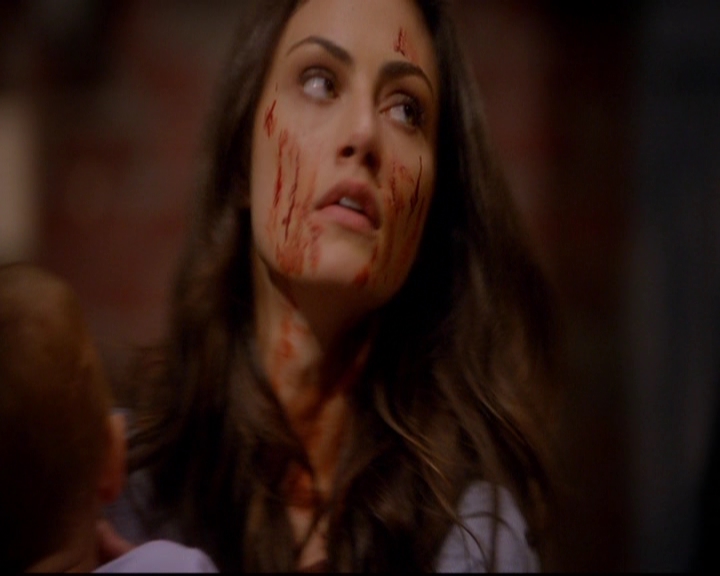 VampireDiariesWorld-dot-nl_TheOriginals_3x02YouHungTheMoon1535.jpg