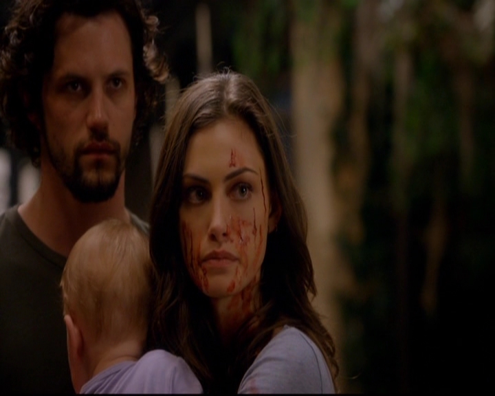 VampireDiariesWorld-dot-nl_TheOriginals_3x02YouHungTheMoon1539.jpg