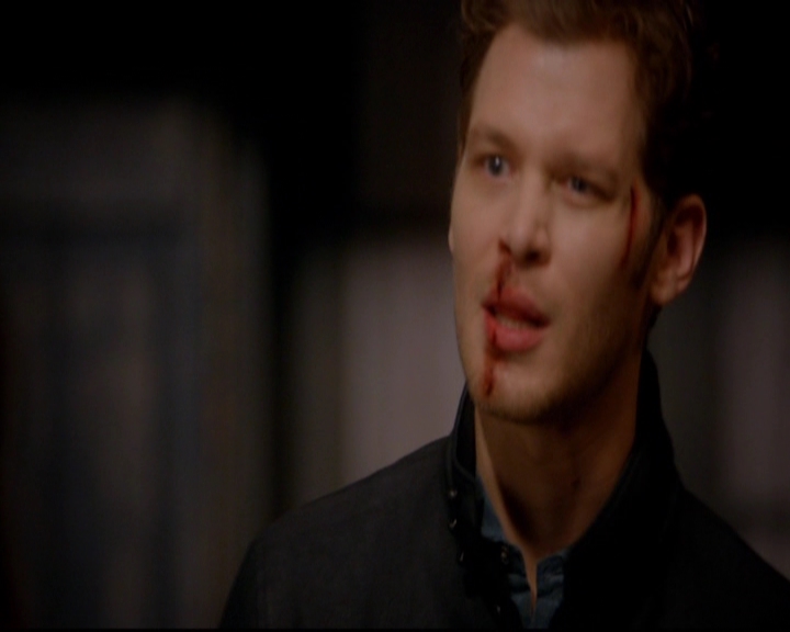 VampireDiariesWorld-dot-nl_TheOriginals_3x02YouHungTheMoon1540.jpg