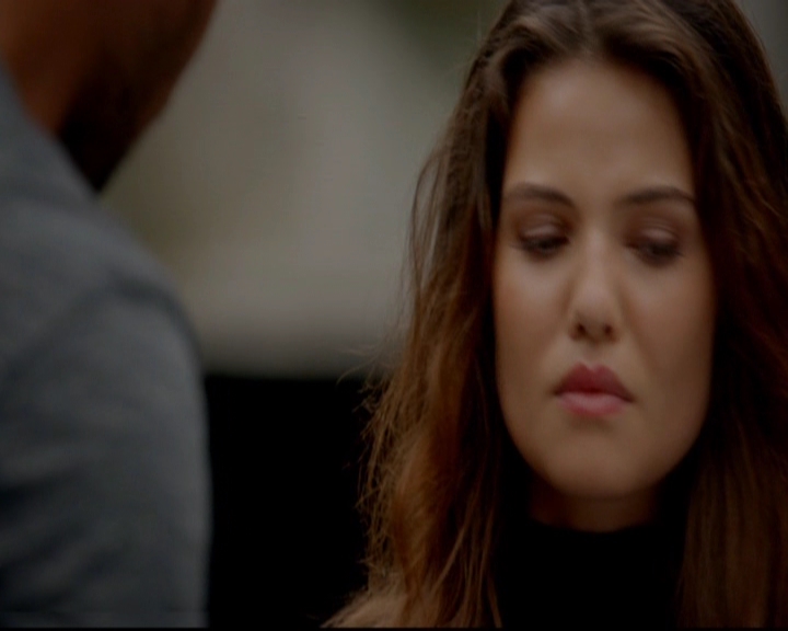 VampireDiariesWorld-dot-nl_TheOriginals_3x02YouHungTheMoon1633.jpg