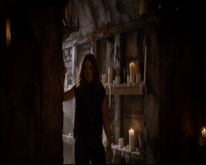 VampireDiariesWorld-dot-nl_TheOriginals_3x02YouHungTheMoon1660.jpg