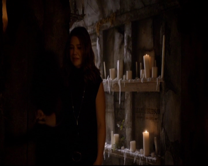 VampireDiariesWorld-dot-nl_TheOriginals_3x02YouHungTheMoon1662.jpg