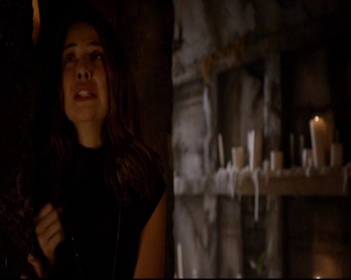 VampireDiariesWorld-dot-nl_TheOriginals_3x02YouHungTheMoon1666.jpg