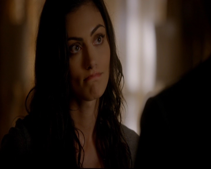 VampireDiariesWorld-dot-nl_TheOriginals_3x02YouHungTheMoon1710.jpg