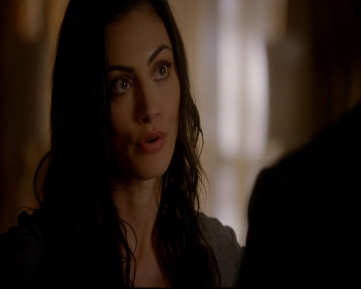 VampireDiariesWorld-dot-nl_TheOriginals_3x02YouHungTheMoon1712.jpg