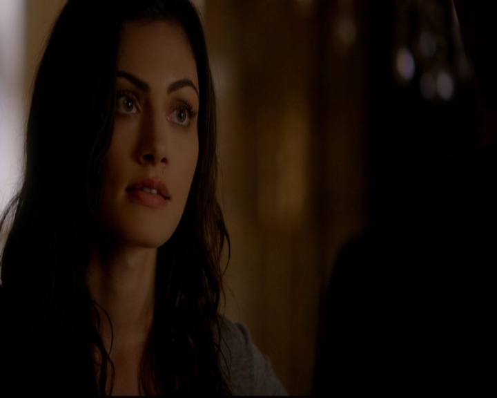 VampireDiariesWorld-dot-nl_TheOriginals_3x02YouHungTheMoon1729.jpg