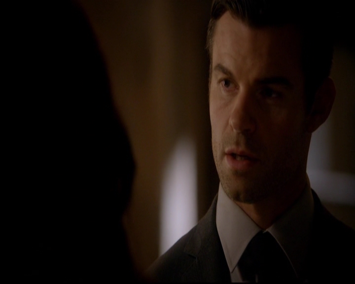 VampireDiariesWorld-dot-nl_TheOriginals_3x02YouHungTheMoon1734.jpg