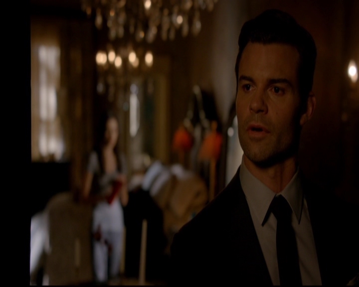 VampireDiariesWorld-dot-nl_TheOriginals_3x02YouHungTheMoon1754.jpg