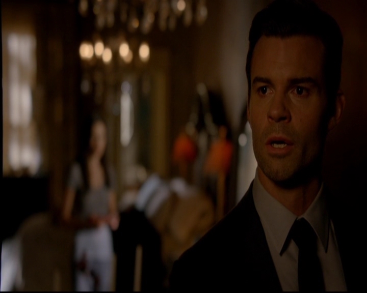 VampireDiariesWorld-dot-nl_TheOriginals_3x02YouHungTheMoon1762.jpg