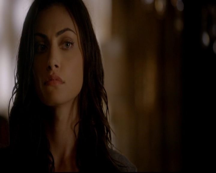 VampireDiariesWorld-dot-nl_TheOriginals_3x02YouHungTheMoon1768.jpg