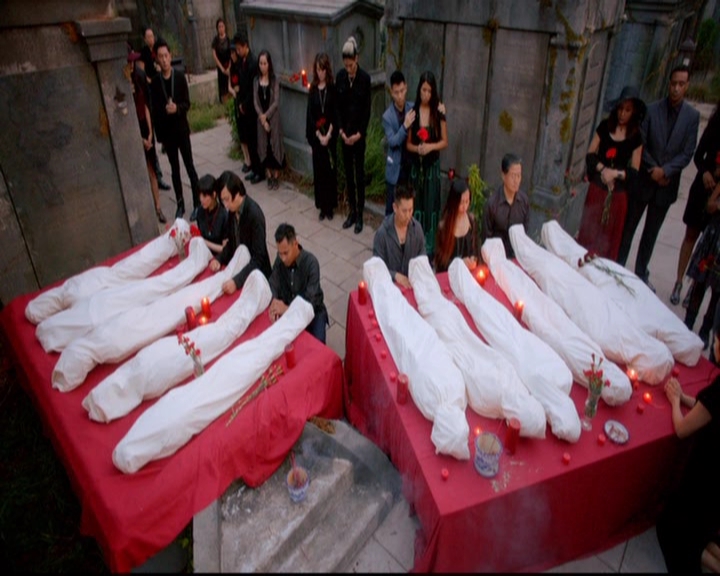 VampireDiariesWorld-dot-nl_TheOriginals_3x02YouHungTheMoon1777.jpg