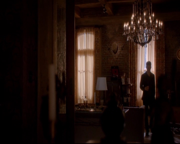 VampireDiariesWorld-dot-nl_TheOriginals_3x02YouHungTheMoon1942.jpg