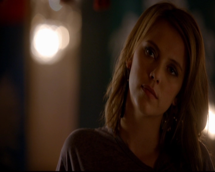 VampireDiariesWorld-dot-nl_TheOriginals_3x02YouHungTheMoon2059.jpg