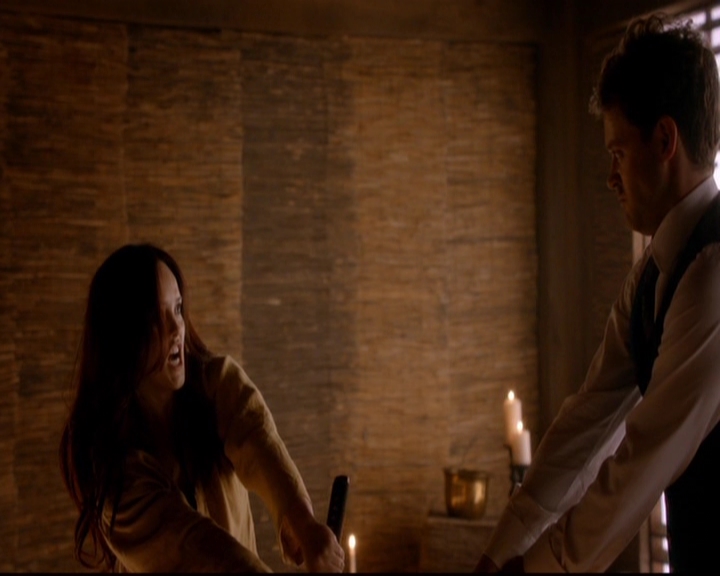 VampireDiariesWorld-dot-nl_TheOriginals_3x02YouHungTheMoon2175.jpg