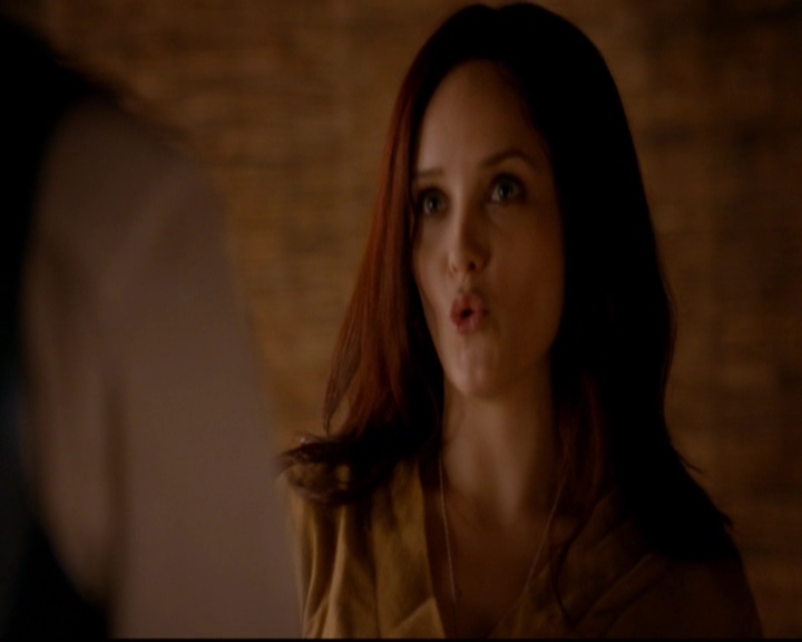 VampireDiariesWorld-dot-nl_TheOriginals_3x02YouHungTheMoon2196.jpg