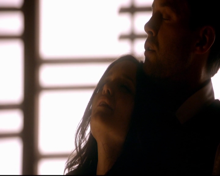 VampireDiariesWorld-dot-nl_TheOriginals_3x02YouHungTheMoon2243.jpg