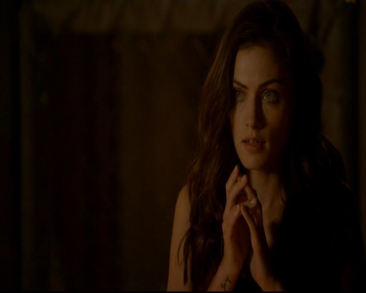 VampireDiariesWorld-dot-nl_TheOriginals_3x03IllSeeYouInHellOrNewOrleans1068.jpg