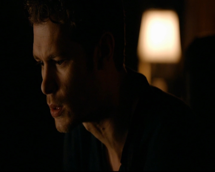 VampireDiariesWorld-dot-nl_TheOriginals_3x03IllSeeYouInHellOrNewOrleans2118.jpg