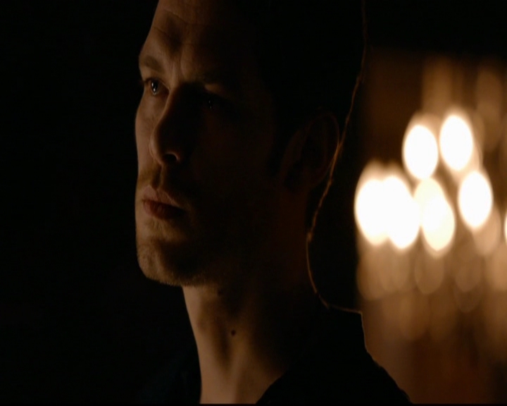 VampireDiariesWorld-dot-nl_TheOriginals_3x03IllSeeYouInHellOrNewOrleans2145.jpg