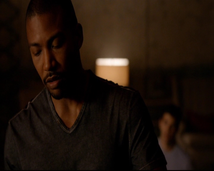 VampireDiariesWorld-dot-nl_TheOriginals_3x03IllSeeYouInHellOrNewOrleans2173.jpg