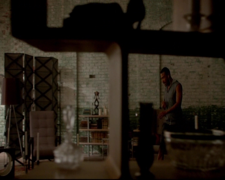 VampireDiariesWorld-dot-nl_TheOriginals_3x04AWalkOnTheWildSide0026.jpg