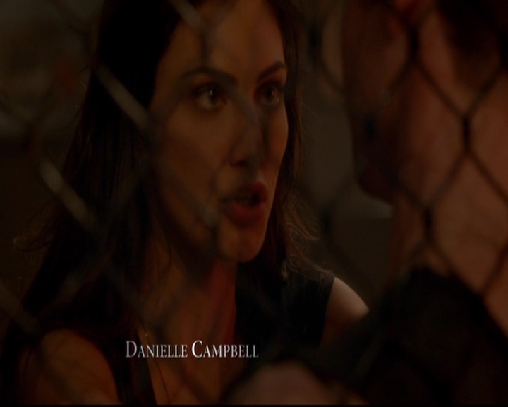 VampireDiariesWorld-dot-nl_TheOriginals_3x04AWalkOnTheWildSide0179.jpg