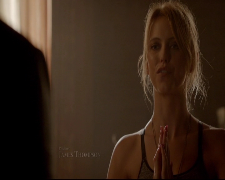 VampireDiariesWorld-dot-nl_TheOriginals_3x04AWalkOnTheWildSide0210.jpg