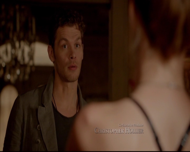 VampireDiariesWorld-dot-nl_TheOriginals_3x04AWalkOnTheWildSide0213.jpg