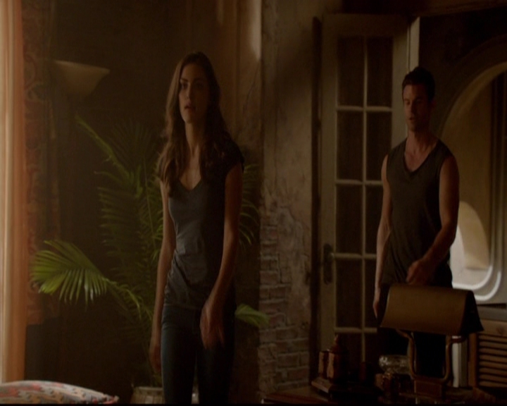 VampireDiariesWorld-dot-nl_TheOriginals_3x04AWalkOnTheWildSide0220.jpg