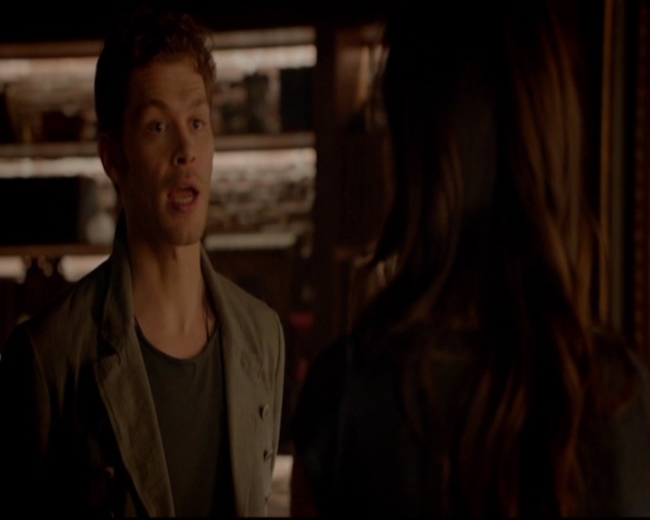 VampireDiariesWorld-dot-nl_TheOriginals_3x04AWalkOnTheWildSide0257.jpg