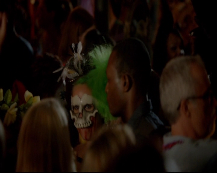 VampireDiariesWorld-dot-nl_TheOriginals_3x04AWalkOnTheWildSide0272.jpg