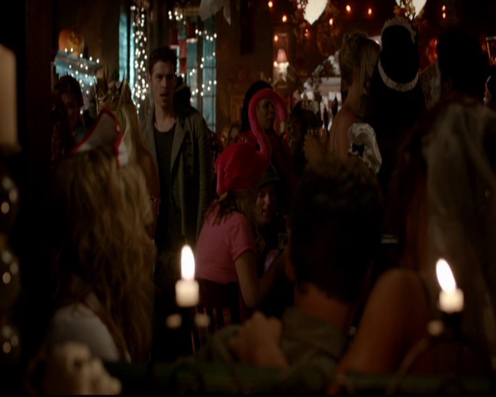 VampireDiariesWorld-dot-nl_TheOriginals_3x04AWalkOnTheWildSide0294.jpg