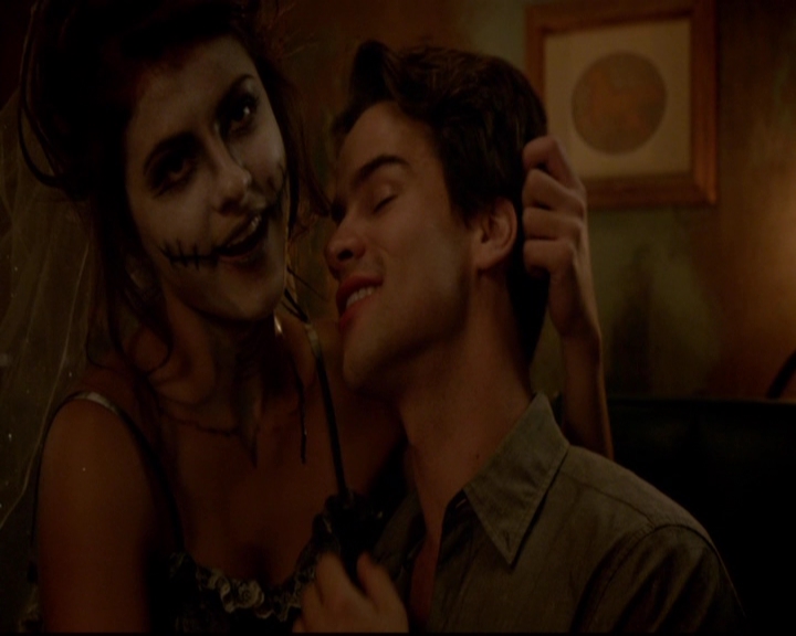 VampireDiariesWorld-dot-nl_TheOriginals_3x04AWalkOnTheWildSide0298.jpg