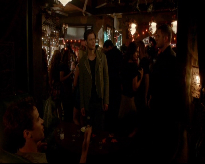 VampireDiariesWorld-dot-nl_TheOriginals_3x04AWalkOnTheWildSide0311.jpg