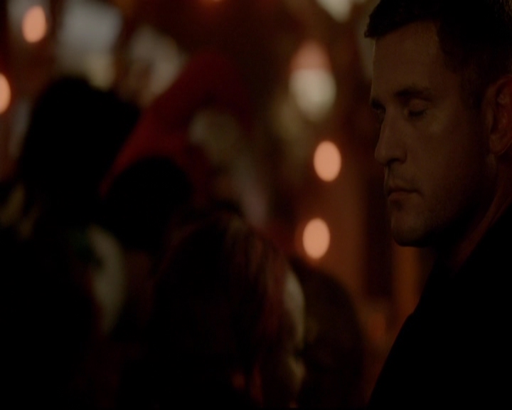 VampireDiariesWorld-dot-nl_TheOriginals_3x04AWalkOnTheWildSide0315.jpg