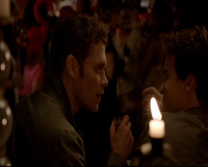 VampireDiariesWorld-dot-nl_TheOriginals_3x04AWalkOnTheWildSide0329.jpg