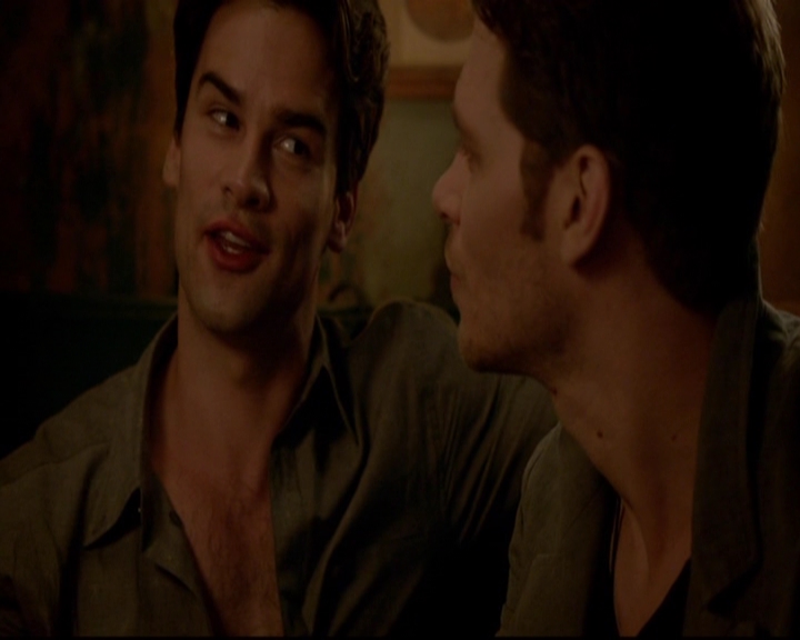 VampireDiariesWorld-dot-nl_TheOriginals_3x04AWalkOnTheWildSide0346.jpg