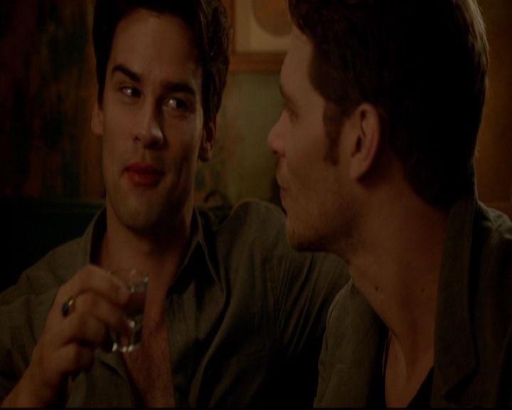 VampireDiariesWorld-dot-nl_TheOriginals_3x04AWalkOnTheWildSide0347.jpg