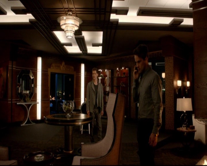 VampireDiariesWorld-dot-nl_TheOriginals_3x04AWalkOnTheWildSide0425.jpg