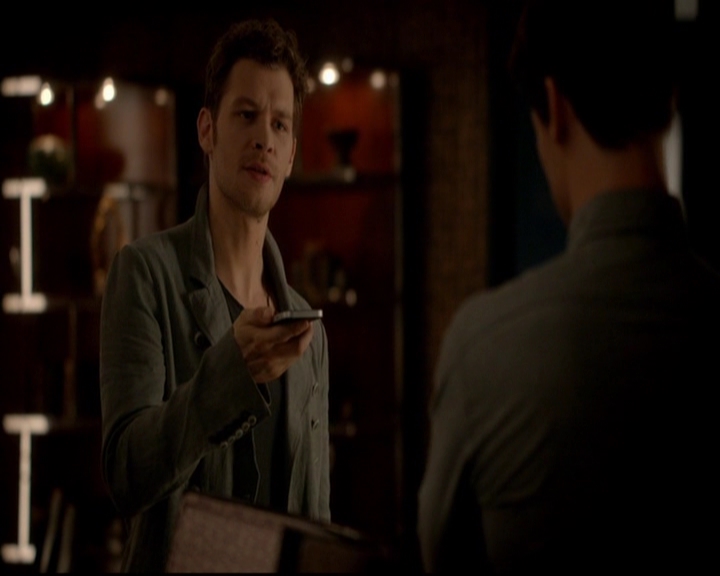 VampireDiariesWorld-dot-nl_TheOriginals_3x04AWalkOnTheWildSide0440.jpg