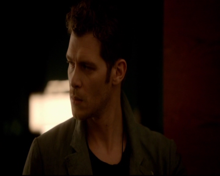 VampireDiariesWorld-dot-nl_TheOriginals_3x04AWalkOnTheWildSide0450.jpg