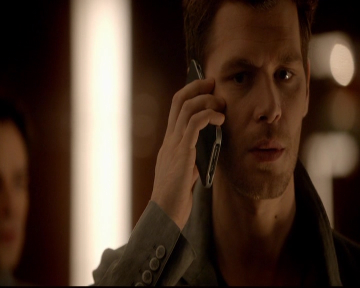 VampireDiariesWorld-dot-nl_TheOriginals_3x04AWalkOnTheWildSide0475.jpg