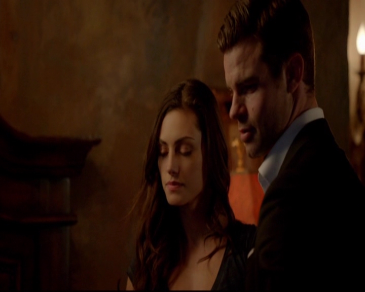 VampireDiariesWorld-dot-nl_TheOriginals_3x04AWalkOnTheWildSide0493.jpg