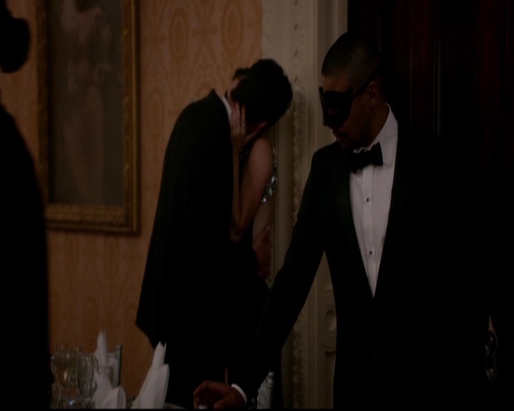 VampireDiariesWorld-dot-nl_TheOriginals_3x04AWalkOnTheWildSide0571.jpg