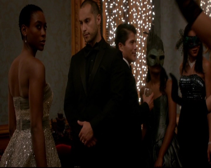 VampireDiariesWorld-dot-nl_TheOriginals_3x04AWalkOnTheWildSide0572.jpg