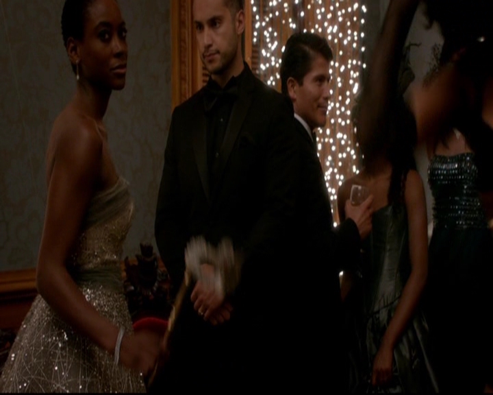 VampireDiariesWorld-dot-nl_TheOriginals_3x04AWalkOnTheWildSide0573.jpg